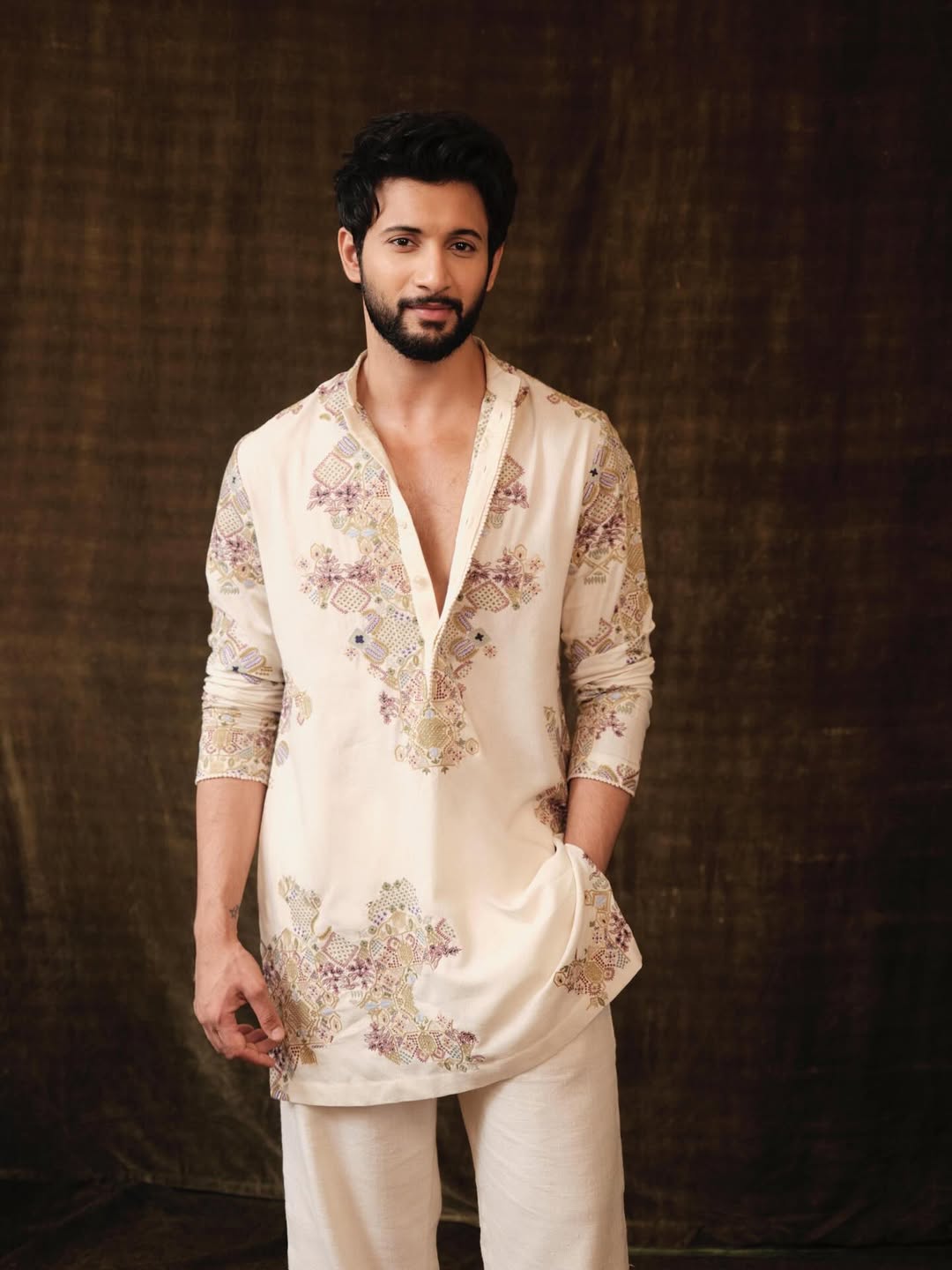 Ivory Embroidered Kurta Pant Set