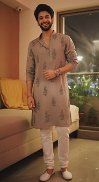 Moss Green Chanderi Handloom Paisley Kurta Set